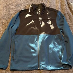 The North Face Men's Black and Teal Performance Jacket